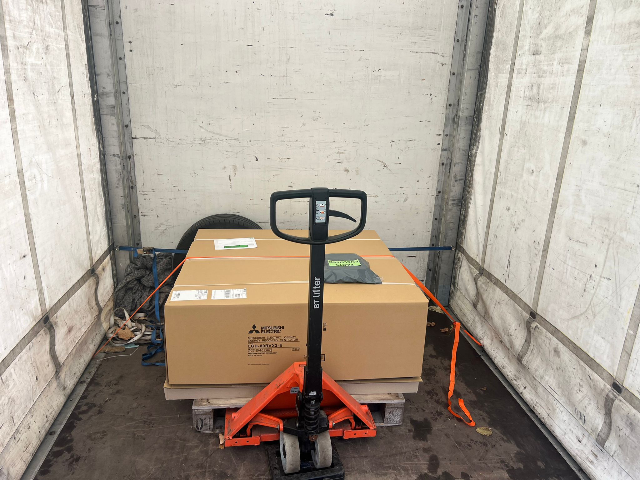 Poza galerie Trustedtrans - 02fe1a4e-2287-4da1-bb47-f06c42a88664.jpeg