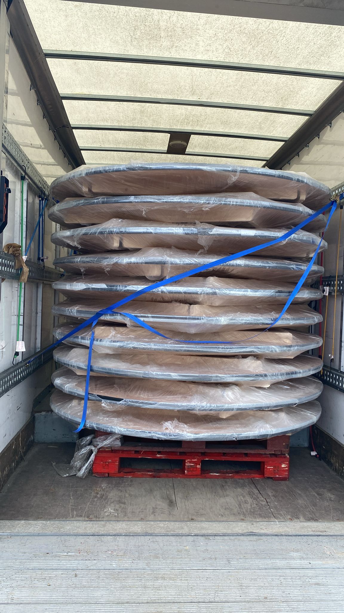 Poza galerie Trustedtrans - PHOTO-2024-06-07-13-05-22.jpg