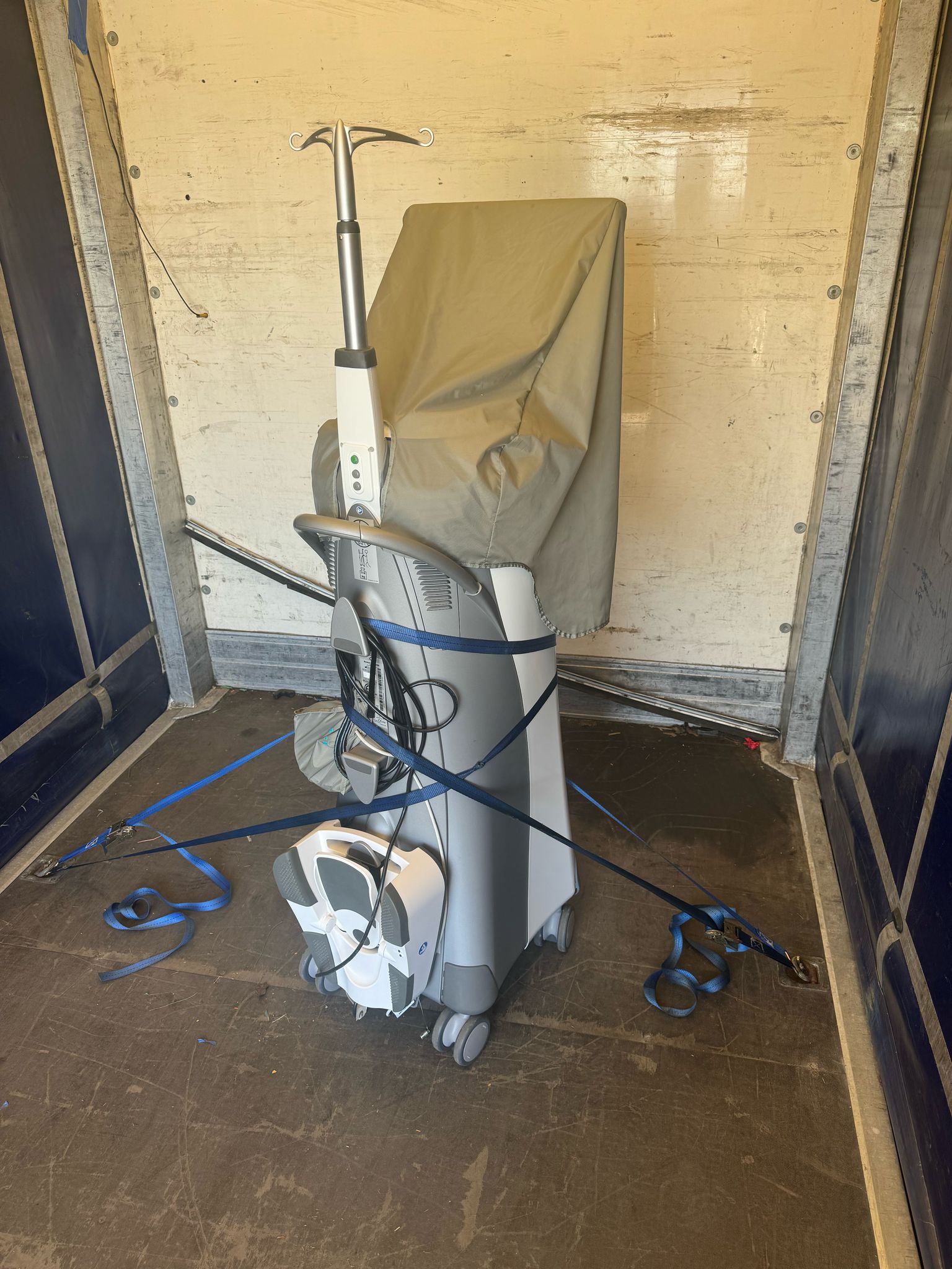 Poza galerie Trustedtrans - PHOTO-2025-04-30-10-27-17.jpg