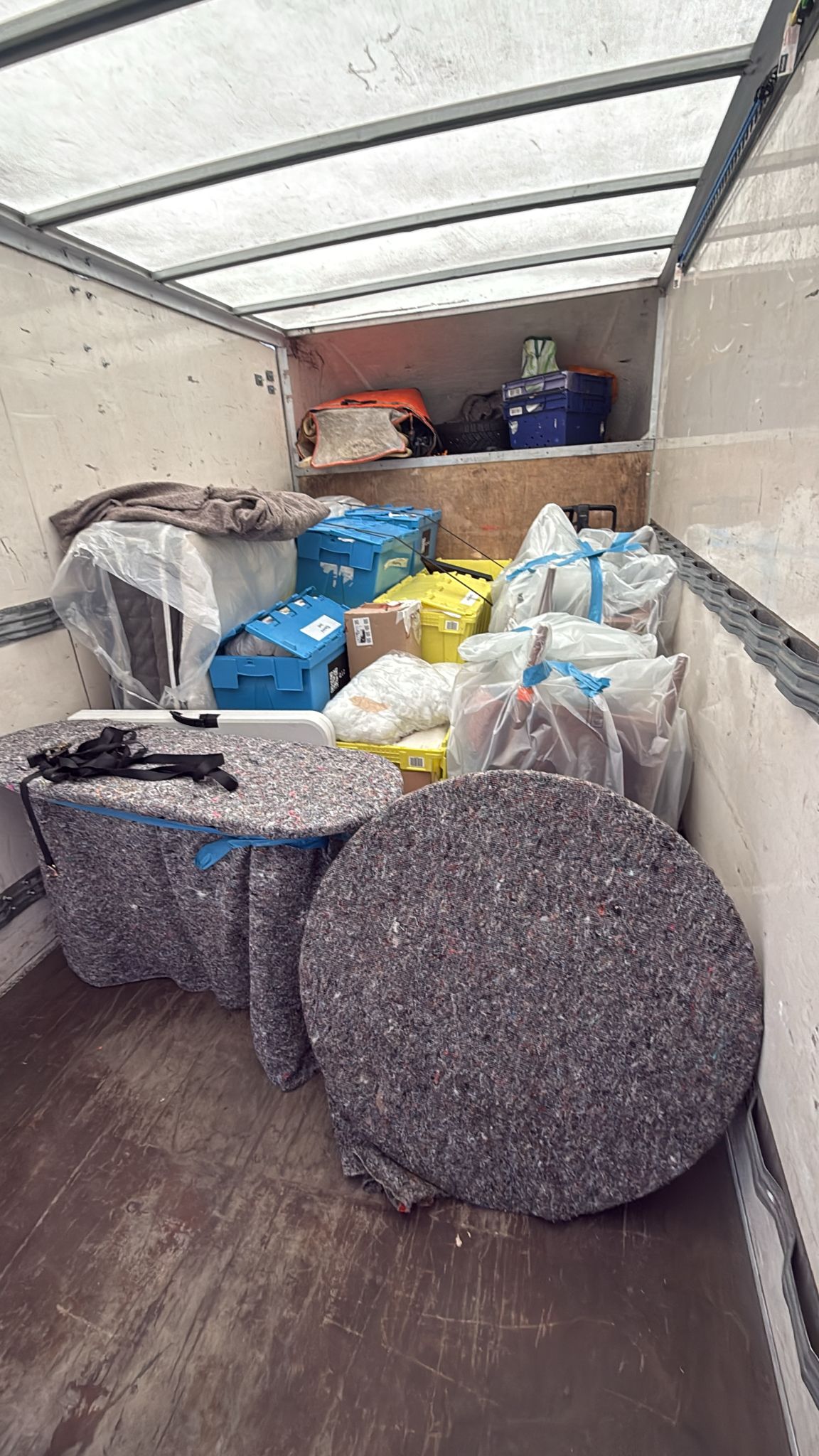 Poza galerie Trustedtrans - cf7d9399-3d1e-49c7-86ab-b44da074d2bc.jpeg